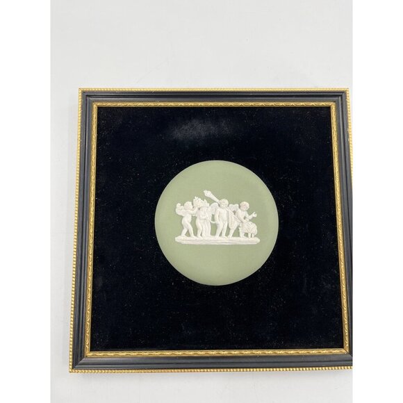 Wedgwood Green Jasperware Framed Dancing Hours Plaque  2 Cherubs Putti Plaques - Picture 5 of 16
